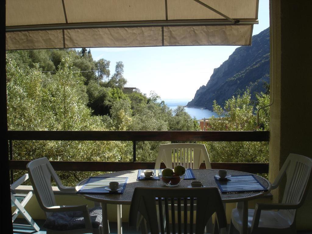 Miramar Cosy Apartment Monterosso al Mare Exterior foto